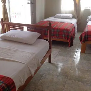 Miconia Hostal Puerto Ayora (Galapagos Islands)