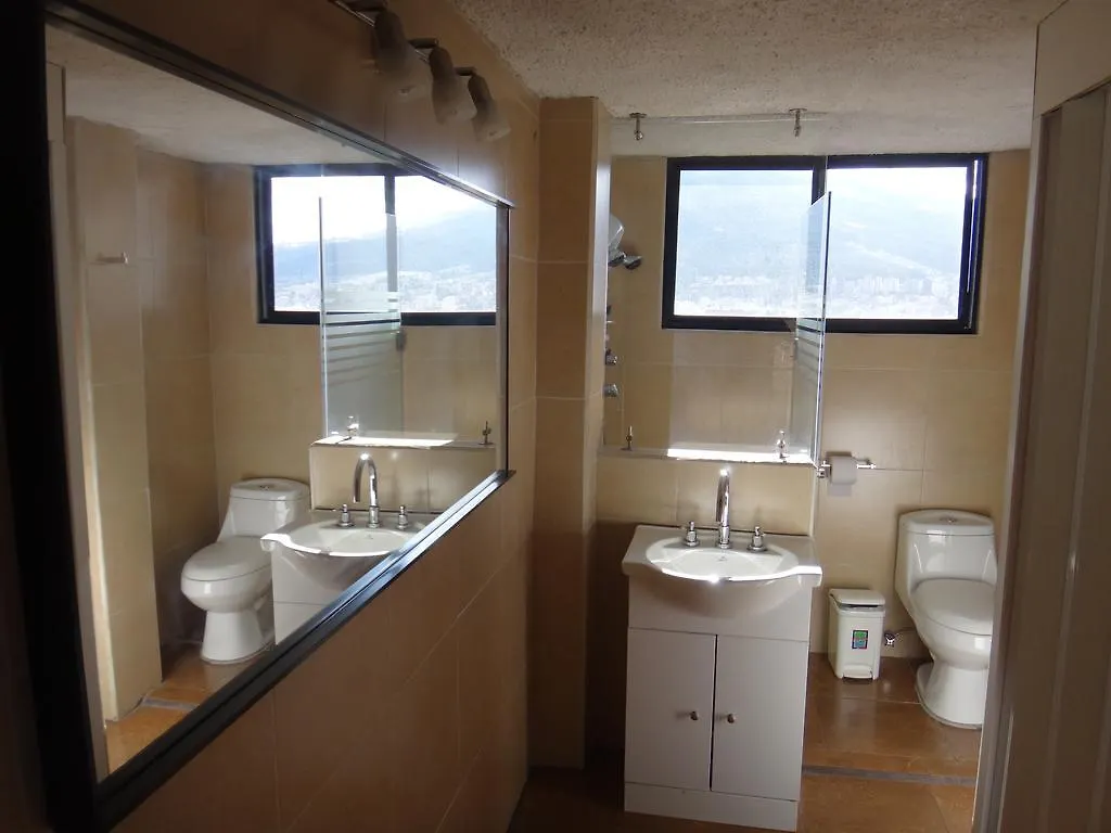 Bed And Breakfast La Uvilla Quito